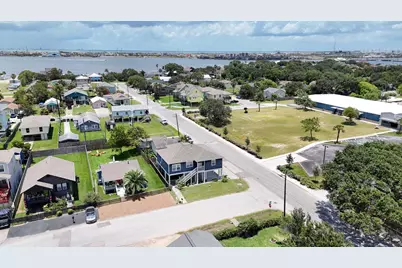 6902 Avenue P, Galveston, TX 77551 - Photo 14