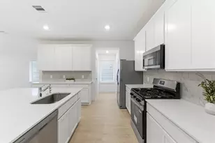 4311 Windsor Frst Ct, Fulshear, TX 77441 - Photo 12