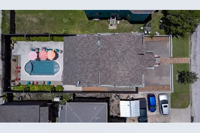 1905 Avenue M 1/2, Galveston, TX 77550 - Photo 28