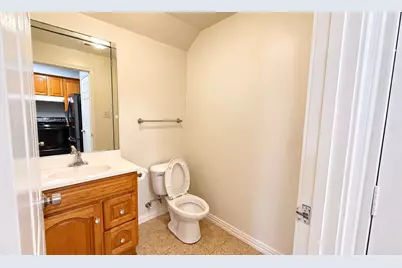 9400 Bellaire Boulevard #501, Houston, TX 77036 - Photo 6