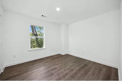 1056 North Ln #A, Houston, TX 77088 - Photo 8