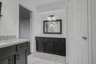 2901 Castle Ct, Pearland, TX 77581 - Photo 24