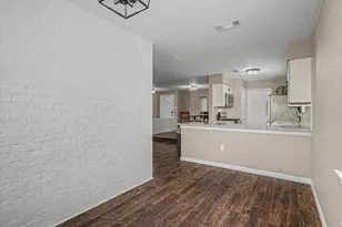 2901 Castle Ct, Pearland, TX 77581 - Photo 14