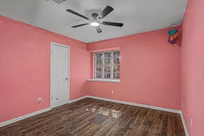 2901 Castle Court, Pearland, TX 77581 - Photo 34