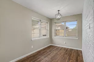 2901 Castle Ct, Pearland, TX 77581 - Photo 12
