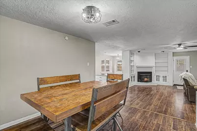 2901 Castle Court, Pearland, TX 77581 - Photo 18