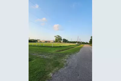 405 Strawberry Street, League City, TX 77573 - Photo 6