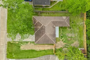 78 Shady Oak Ct, Alvin, TX 77511 - Photo 46