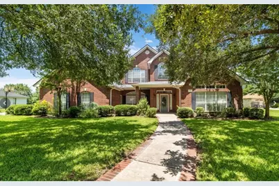 123 Northwood, Cuero, TX 77954 - Photo 1