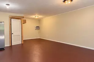 210 Holly Lake W, Livingston, TX 77351 - Photo 14
