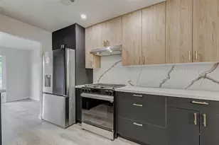 5514 Chantilly Ln, Houston, TX 77092 - Photo 16