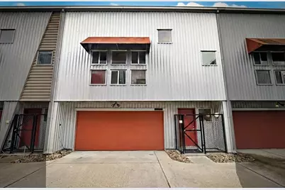 2605 Calumet Street #34, Houston, TX 77004 - Photo 2