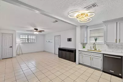 2910 San Augustine Avenue, Pasadena, TX 77503 - Photo 4