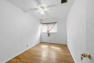 11062 Moonlit Park, San Antonio, TX 78249 - Photo 16