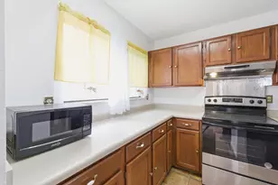11062 Moonlit Park, San Antonio, TX 78249 - Photo 4