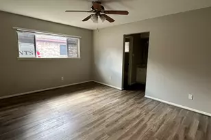 11702 Brighton Ln, Meadows Place, TX 77477 - Photo 10