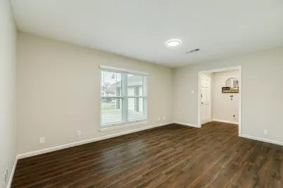 239 Lakewood Drive, Clute, TX 77531 - Photo 10