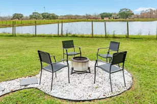 239 Lakewood Dr, Clute, TX 77531 - Photo 28