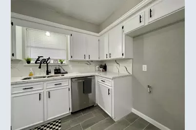 251 Schley Street, Richwood, TX 77531 - Photo 16