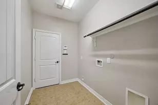 1041 Cedar Forest Dr, Conroe, TX 77384 - Photo 22