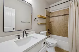 1041 Cedar Forest Dr, Conroe, TX 77384 - Photo 14