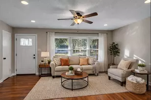 219 E Janisch Rd, Houston, TX 77022 - Photo 4