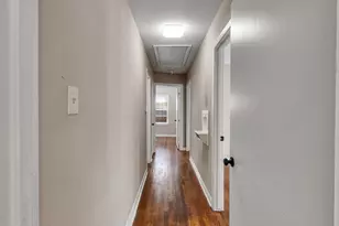 219 E Janisch Rd, Houston, TX 77022 - Photo 10