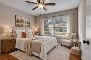 219 E Janisch Rd, Houston, TX 77022 - Photo 16