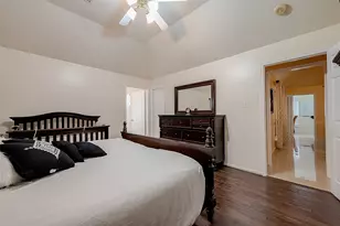 11823 Caprock Canyons Ln, Sugar Land, TX 77498 - Photo 22