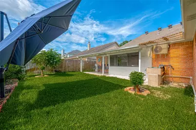 11823 Caprock Canyons Lane, Sugar Land, TX 77498 - Photo 38