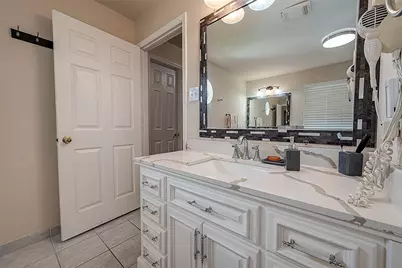 11823 Caprock Canyons Lane, Sugar Land, TX 77498 - Photo 28