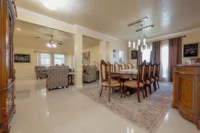 11823 Caprock Canyons Lane, Sugar Land, TX 77498 - Photo 4