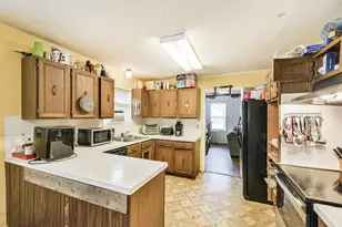 2408 Lynne Way St, Brenham, TX 77833 - Photo 14