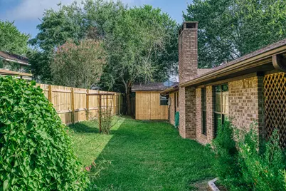 104 Machemehl Drive, Bellville, TX 77418 - Photo 28