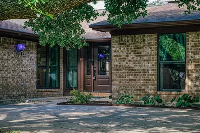 104 Machemehl Drive, Bellville, TX 77418 - Photo 4