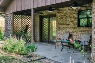 104 Machemehl Dr, Bellville, TX 77418 - Photo 24