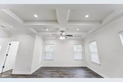 410 N 4th Street, Beasley, TX 77417 - Photo 10