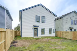 410 N 4th St, Beasley, TX 77417 - Photo 48