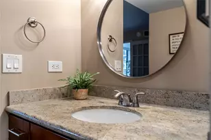 3525 Sage Rd, Houston, TX 77056 - Photo 10