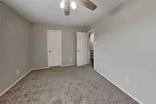 5010 Diamondcliff Ct, Katy, TX 77449 - Photo 12