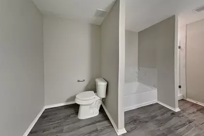 5010 Diamondcliff Court, Katy, TX 77449 - Photo 10