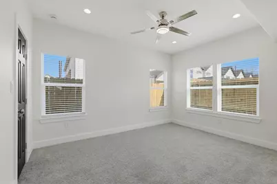 9923 Fillmore Street, Houston, TX 77029 - Photo 12