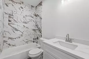 9923 Fillmore St, Houston, TX 77029 - Photo 14