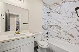 9923 Fillmore St, Houston, TX 77029 - Photo 12