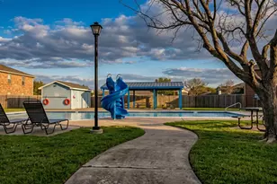 13934 Britoak Ln, Houston, TX 77079 - Photo 2