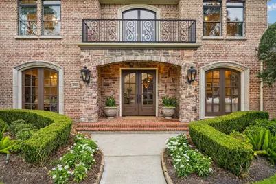1002 Cowards Creek Court, Friendswood, TX 77546 - Photo 4