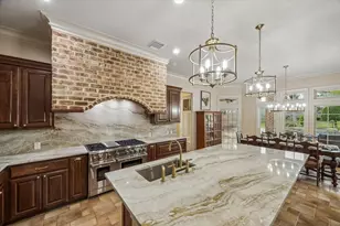 1002 Cowards Creek Ct, Friendswood, TX 77546 - Photo 20