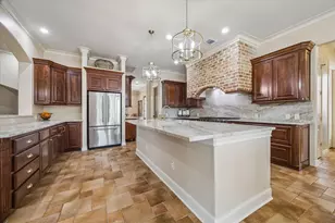 1002 Cowards Creek Ct, Friendswood, TX 77546 - Photo 6