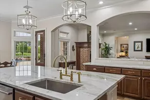 1002 Cowards Creek Ct, Friendswood, TX 77546 - Photo 18