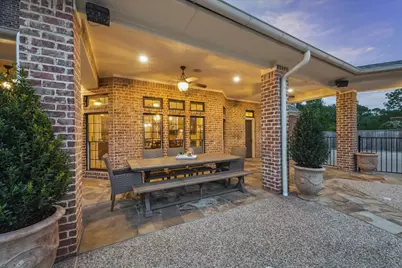 1002 Cowards Creek Court, Friendswood, TX 77546 - Photo 42